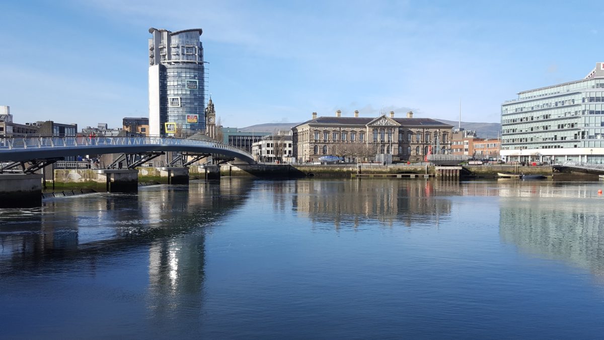 Belfast: Am Lagan River – Le Lapin Voyageur visite…